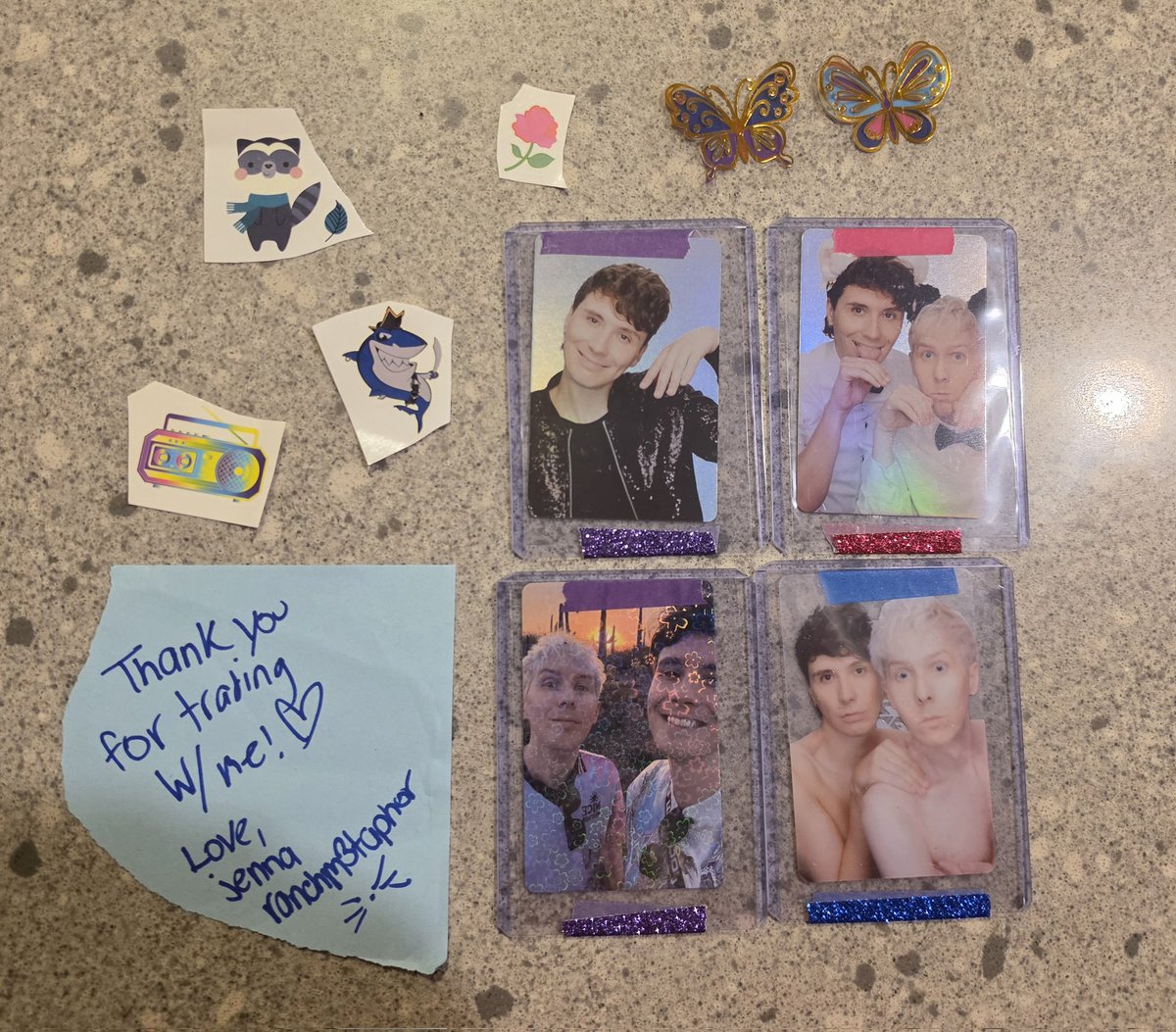 forest_dnp's tweet photo. THANK YOU SO MUCH TO @ranchm3taphor FOR TRADING WITH ME!!!! I'M SO HAPPY https://t.co/Dpl99tCkA3
