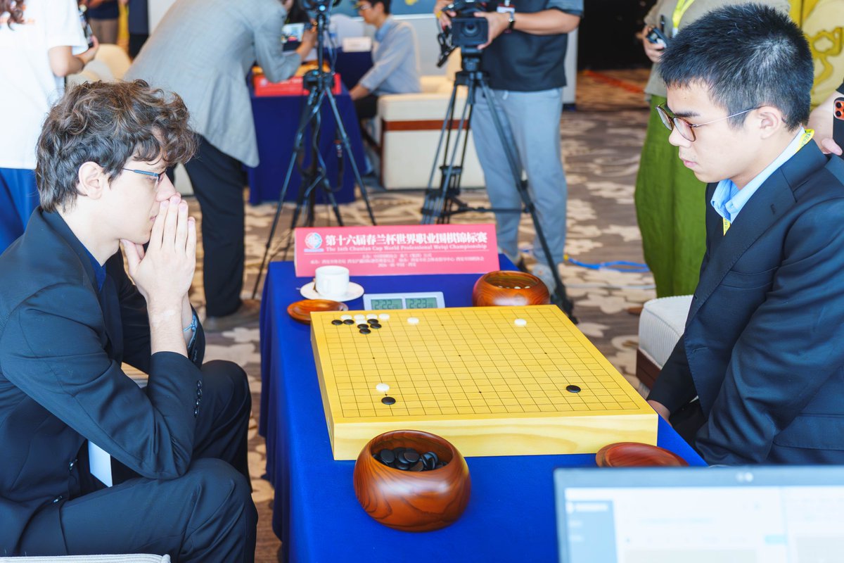 囲碁棋譜.com tweet media
