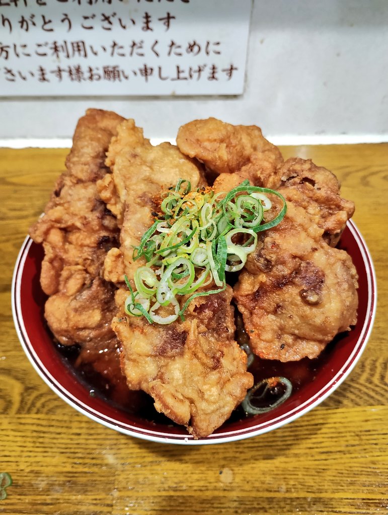 うえぽん tweet media