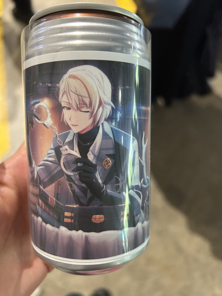 ye_zo3's tweet photo. 【交換】アイドリッシュセブン アイナナEXPO 2026 DECENNIUM クリアカード　ラベル缶　サントリー

譲》カード→一織　トウマ(写真あとで)
缶→巳波

求》カード→百　千
缶→百

今は休憩エリアにいます。この後本会場へ移動する予定です。
会場交換だとありがたいです。
よろしくお願いします。 https://t.co/BsRPLArRdG