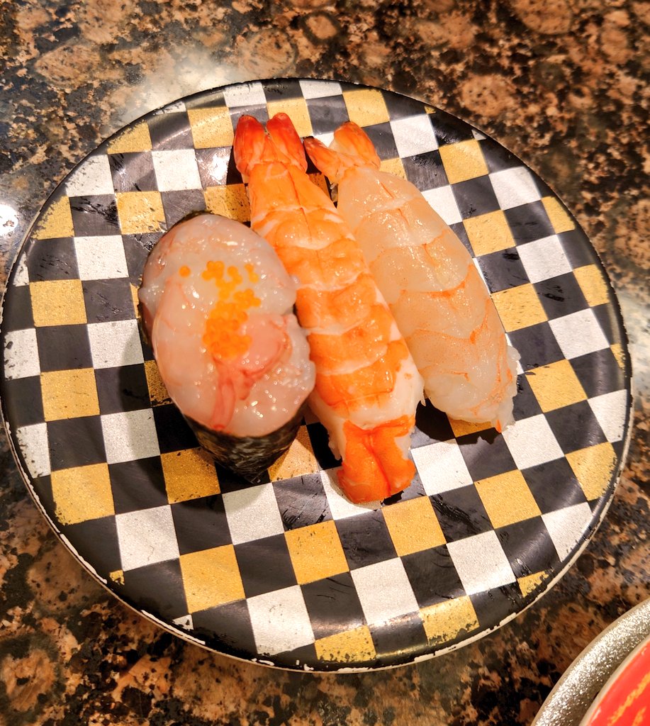 寿司ちゃむ ランチにお寿司🍣 美味しかった😊