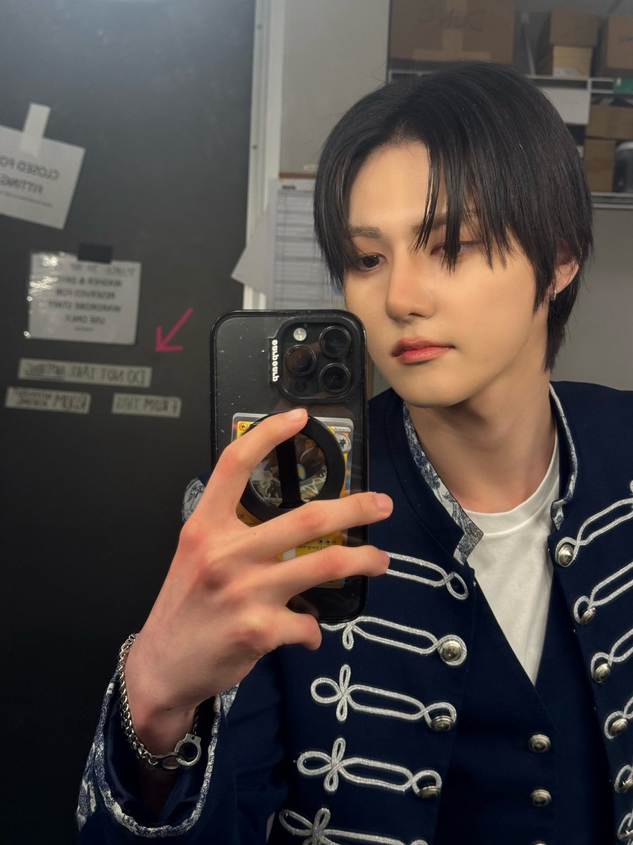 seungmo pics tweet media