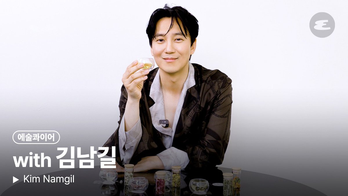 KNG_4ever's tweet photo. Our Actor Kim Nam Gil Isn't Just Someone Who Talks a Lot.
🔗https://t.co/q5BGW6JqHm
#Esquire #KimNamgil #CanvasOfBlood #YonseiFestival #RunningToYou https://t.co/cU0lbTInN2