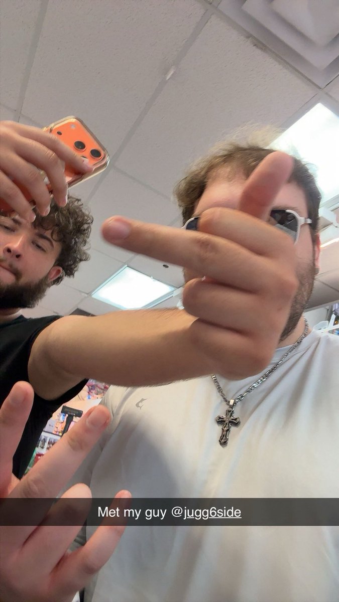 _JuggThaGoat's tweet photo. linked up with bro @Snagergyy https://t.co/xveVWN9XZH