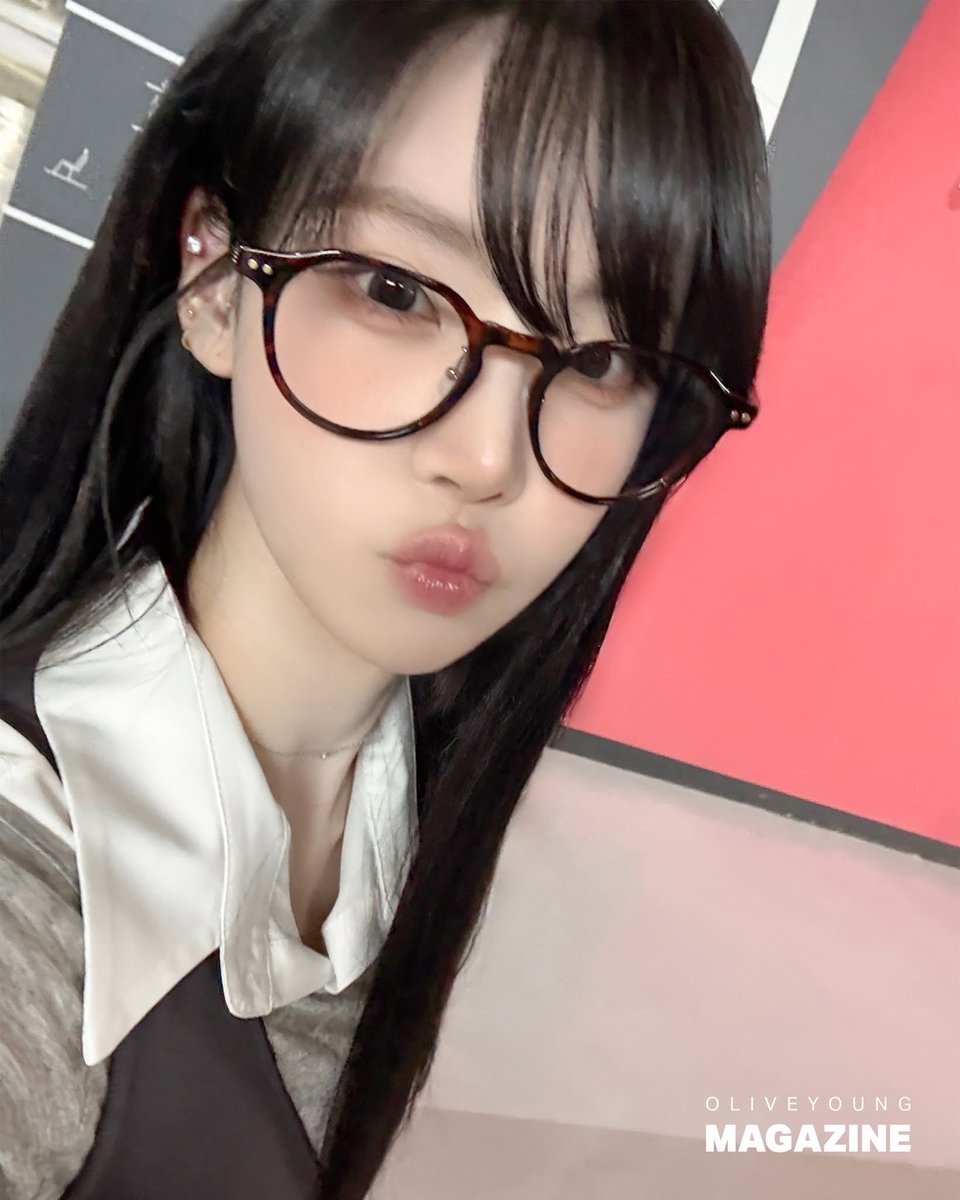 nakyoung source tweet media