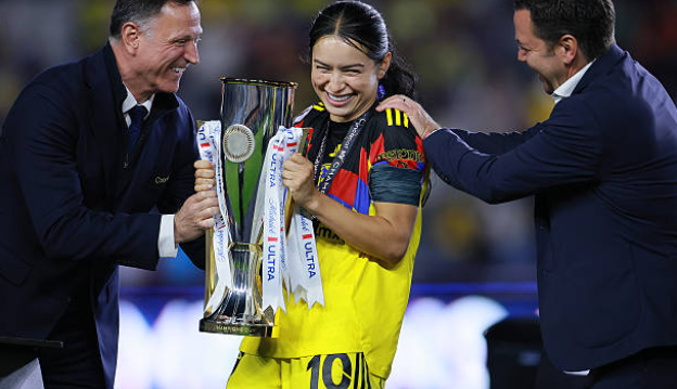 GEBDeportes's tweet photo. โฝ #ConcacafW #ConcachampionsFemenil #DatoGEB
ยกHistรณricas!
JUEGO FINAL - Marcador Final
(MEX) @AmericaFemenil 5 - 3 @WashSpirit (USA)
Amรฉrica conquista la CONCACAF W Champions Cup, y obtiene su primer Tรญtulo Internacional, en juego de remontadas. Logran doblete consecutivo, Liga MX y Concacaf en mismo periodo.