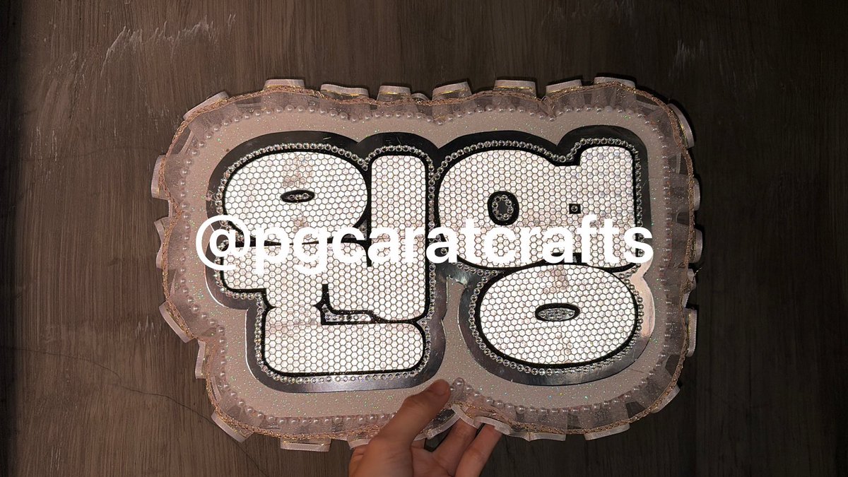 pgcaratcrafts's tweet photo. REFLECTIVE BANNER COMMISSIONS✨
#pgcaratcrafts 
more on tiktok here: https://t.co/dRhrJPHO0S https://t.co/Lo65eCZYli