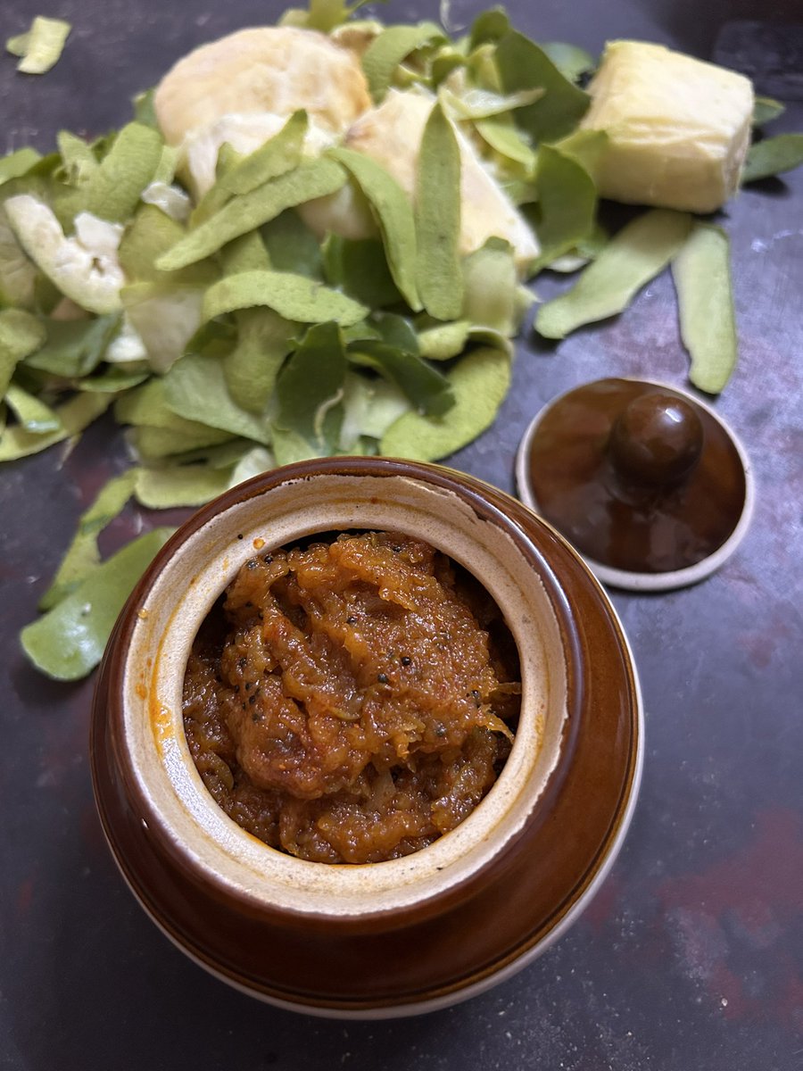 PantryCar's tweet photo. Storing the pickles in the right container also matters ๐โฅ๏ธ
#PickleNation #TamilNadu #Foodie #SouthIndia #MangoPickle https://t.co/J53LNgI60w
