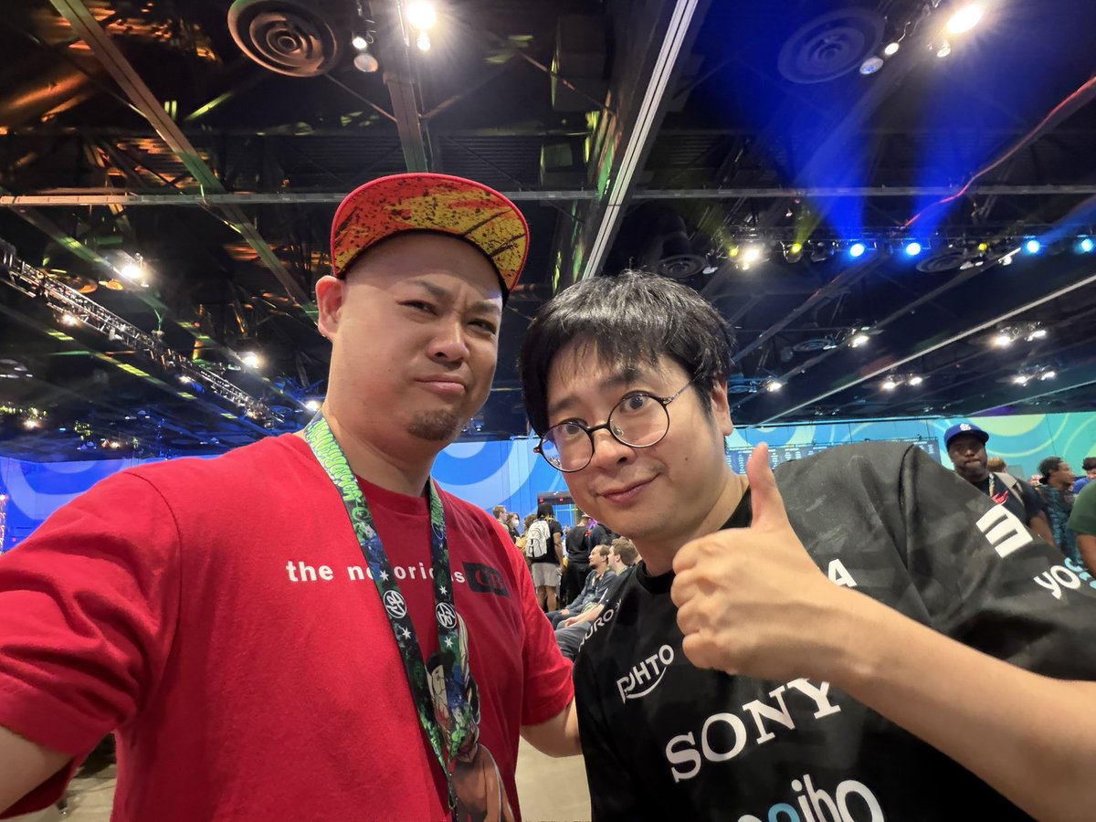 jonyfraze's tweet photo. Day 2 #combobreaker Photo Dump! I don’t get to go every year but I’m always grateful for the opportunity to contribute creatively. Here’s some shots with my friends and #fgc heroes. https://t.co/RCG2CQ6c8s