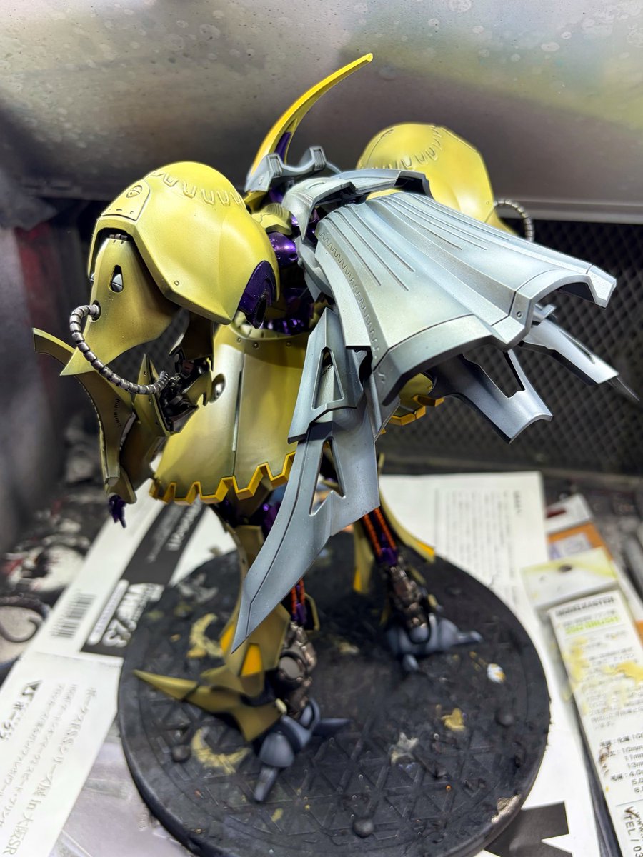 Zaberu's tweet photo. #リラぷら
#のむプラ
ボークス製IMSヴァイオラ完成です。
初の1/00モーターヘッド。
なんとかやりきりました…
脚周りはキツめに調整しましたが、重心が背後ににある為に油断すると倒れそうです😅 https://t.co/yDsQe0kDfR