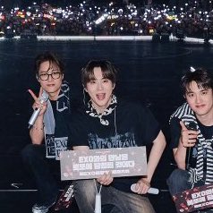 루블 tweet media