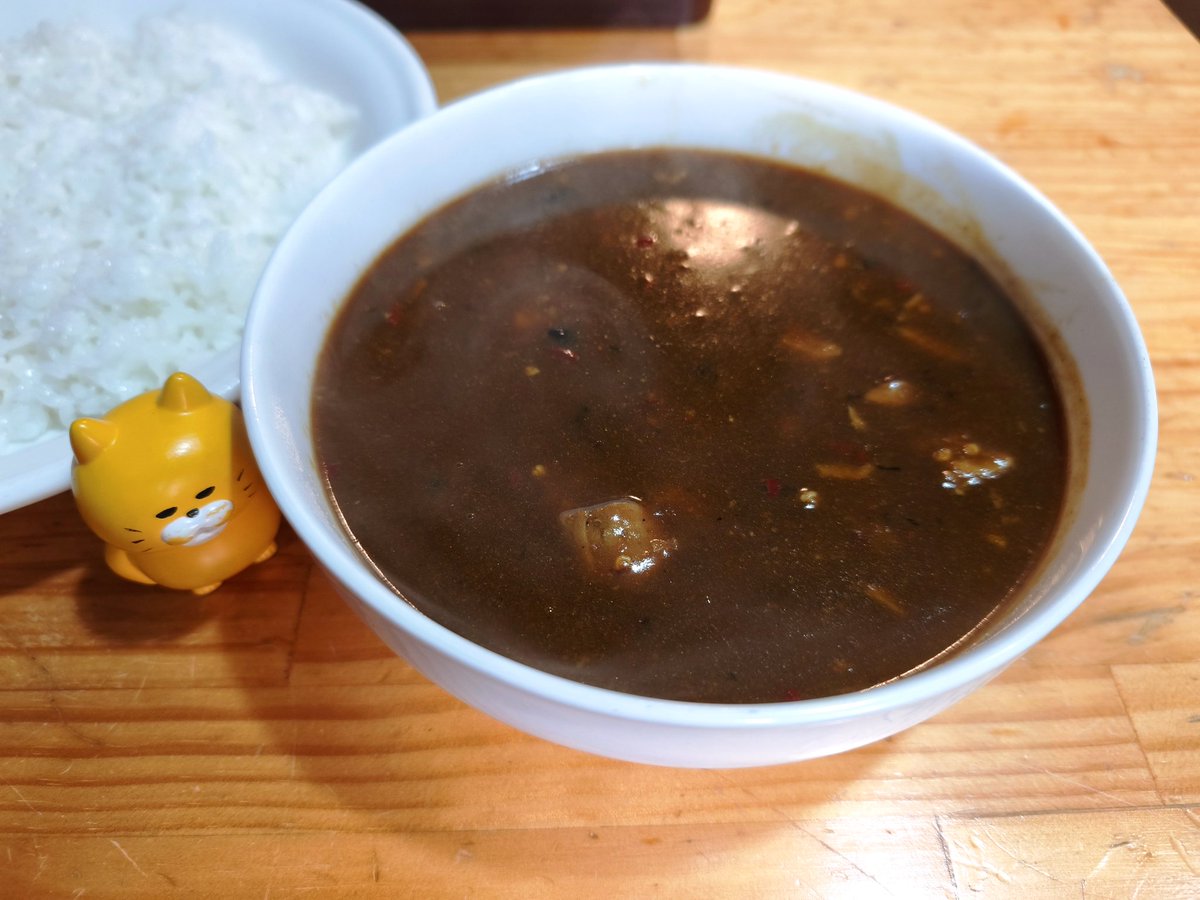 nekotarobox's tweet photo. sscafe
チキンカレー
1100円
スリランカカレーらしい
めちゃくちゃうまかった🤤
#スリランカカレー
#カレー
#カレー中毒
#sscafe
#八千代台
#ノラネコぐんだん https://t.co/L7cVgAnbqK