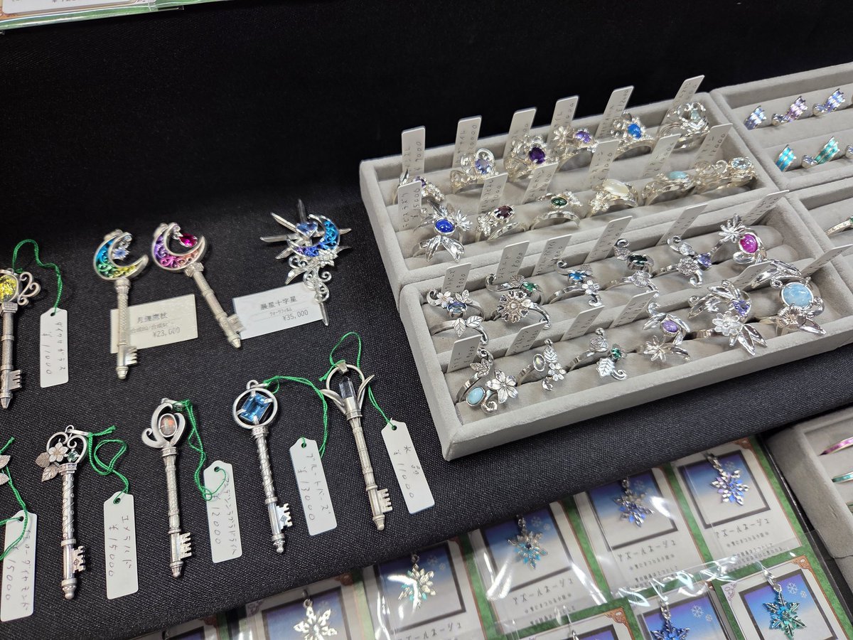 eternal_pond's tweet photo. デザフェス二日目始まりました☺
本日もQ275.276にてお待ちしております✨ https://t.co/ISNlMjOuWQ