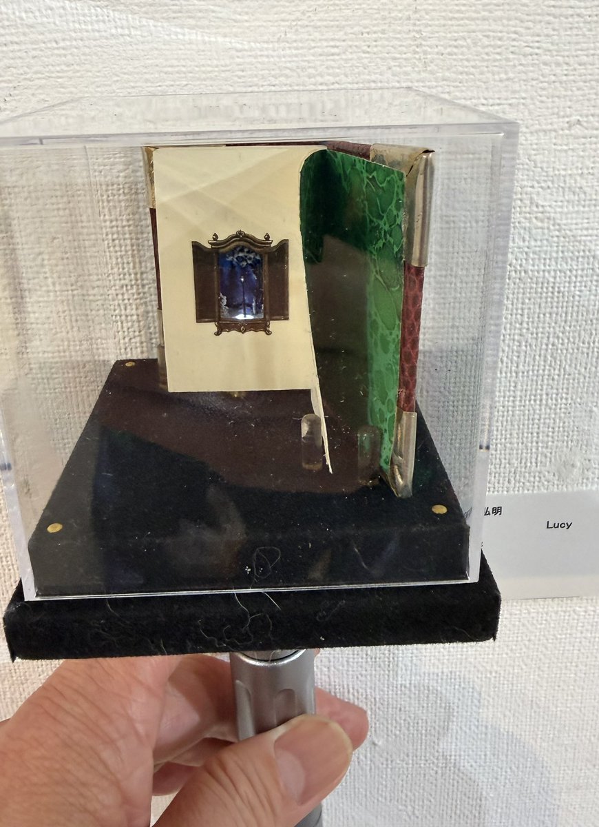 scope_3's tweet photo. The Book 展(ギャラリー椿)昨日最終日オブジェ作家が集まると素材の話しや技法の話しで盛り上がり楽しかった。
たくさんの方々にいらしていただきました。ありがとうございました。
スパンアートギャラリーの方は26日(火曜日)までです。 https://t.co/EDX8nLowEW