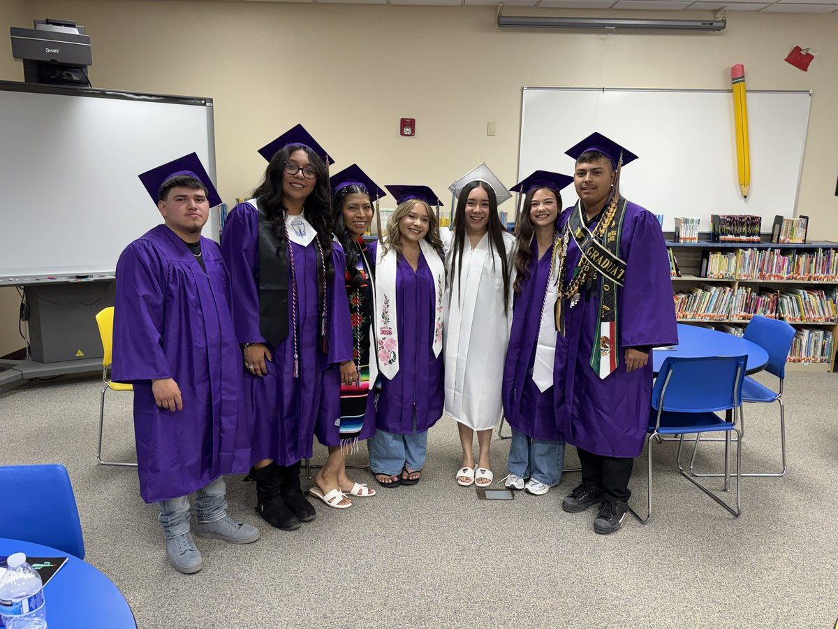 AESD63's tweet photo. Such an emotional and incredibly proud day at Aguila School! Our graduating seniors took one final walk down the halls, high-fiving the younger students who look up to them so much. To our amazing Class of 2026, your hard work, perseverance, and dedication have paid off. 🦅💙 https://t.co/71k6llaH4r