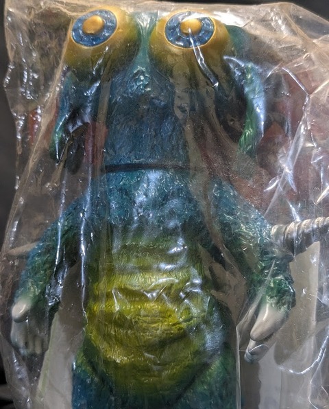 □二刀流怪獣 ギラギンド 高22（cm） ベアモデル製 ソフビフィギュア