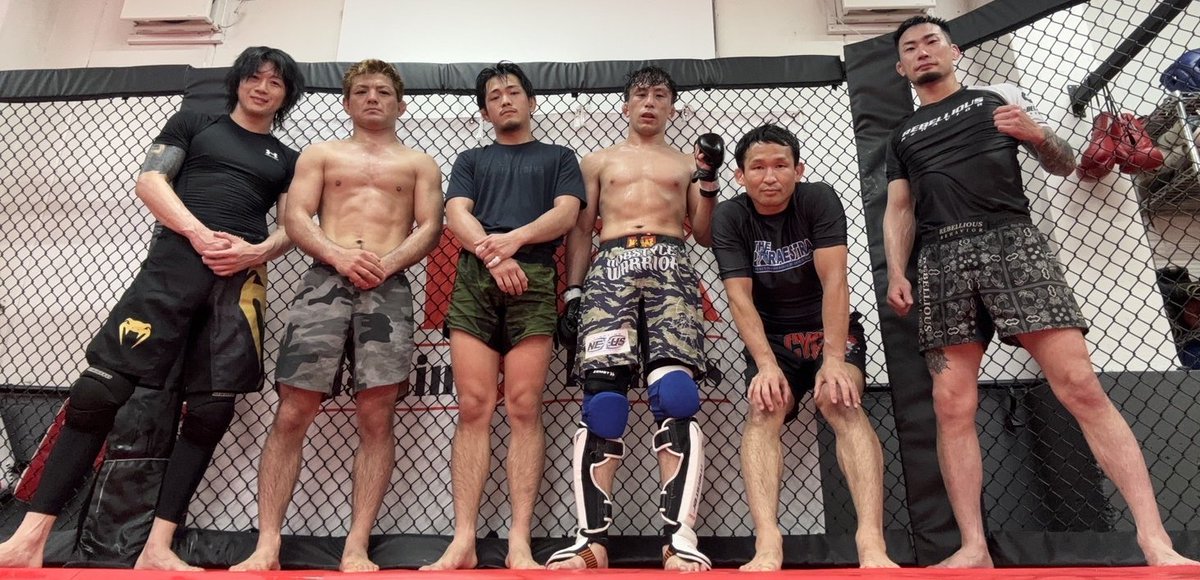 kanino_uragawa's tweet photo. 日曜西千葉MMA
本日もﾌｨﾁﾞｶﾙ強者達と6R
まっつんとも試合振りに組めました
本日TEAMSALTのエース、鬼山さん2年ぶりの日本復帰戦
皆様応援宜しくお願い致します
＃ZEEKGYM
#TEAMSALT 
＃DEEP https://t.co/ZJVr8U4BaE