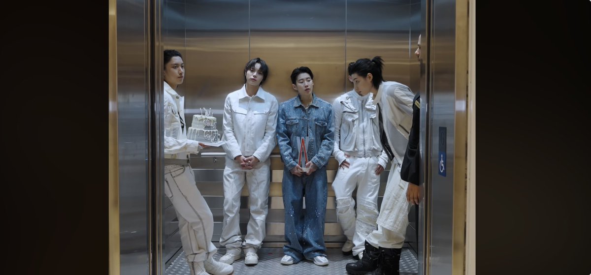 eucylde's tweet photo. Woojin from LNGSHT wearing Cleioner Enoch boots in white Ponyhair in Moya Music video https://t.co/sH4NUsOxG2