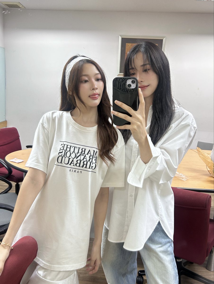 ยูนาย้า tweet media