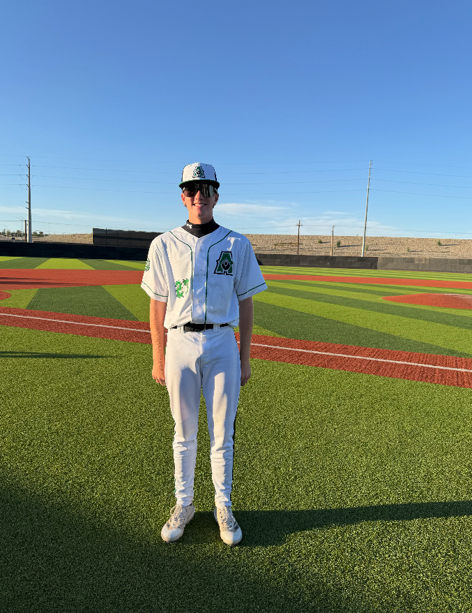 FiveToolTexas's tweet photo. F: Action 17U El Paso 4, @DesertSanta 4
PoG: @ReyesCole98333  2-3, 3B, RBI
Pitcher: @nickcapps0827 3 IP, 4K
Notable: Marcos Rivera III 3 IP, 1K https://t.co/t6Qld4BVkA