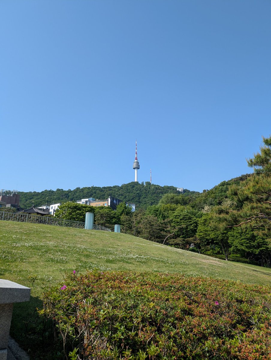mtbk_tm's tweet photo. もう2週間近く前だけど、初めて🇰🇷行ってきた。初日にゆみせぽのポップアップ行ったら目的を半分達成してしまって、リサーチしたお店ほぼほぼ行けずに帰ってきたので、次こそは！！ https://t.co/OUJjpTk7V4