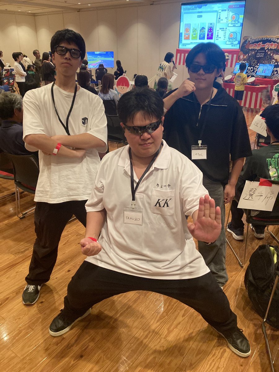 TAKUZO tweet media