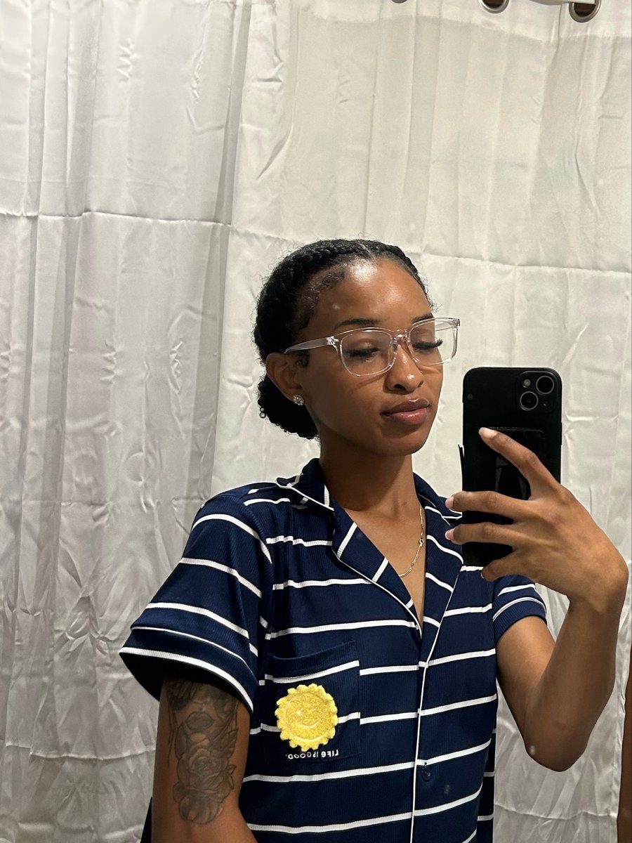 lakirashanae's tweet photo. y’all been ok today ? https://t.co/EEzO2l9Tr9