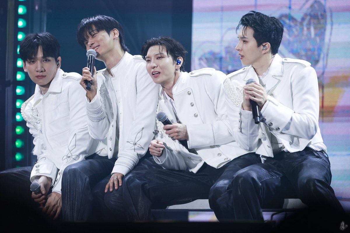 Ninja_Chun's tweet photo. Thank You. ありがとう. 谢谢
 @CHA_NNNNN
@JUNGTW_LEO
@jaehwany0406
@HSangHyuk

#빅스 #VIXX 
#HAPPYVIXXDAY
#VIXX14thAnniversary https://t.co/S5vZ06Gm7N