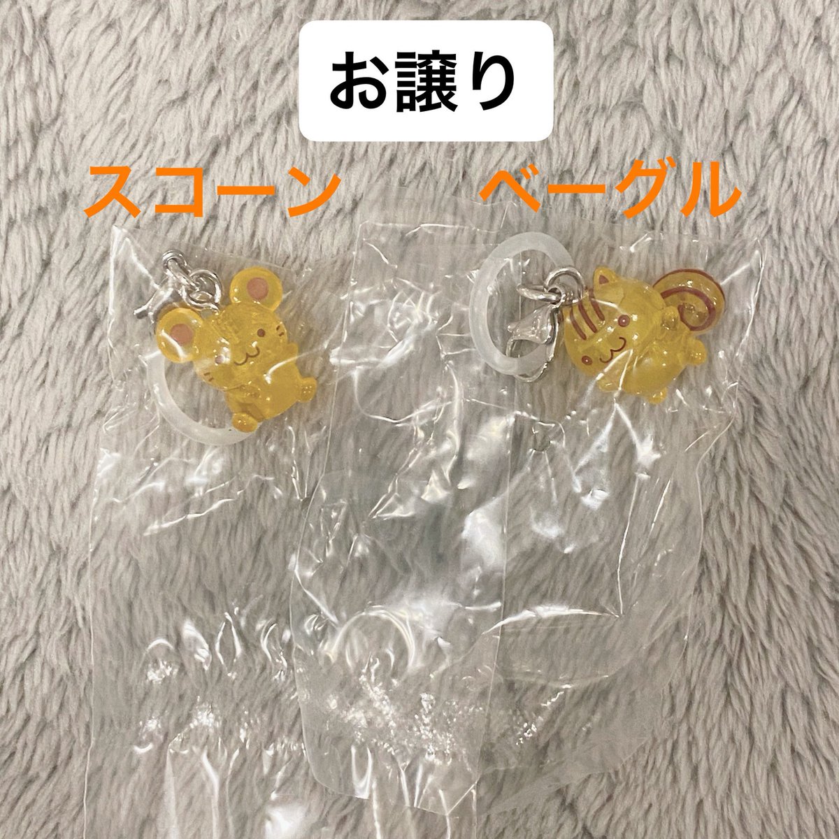 くろ tweet media