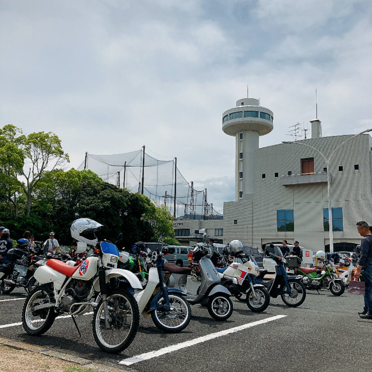 11mrsd's tweet photo. ウェルピア伊予の
サンデーミニバイクミーティングに
やってきた。 https://t.co/TSGqWRv3jm