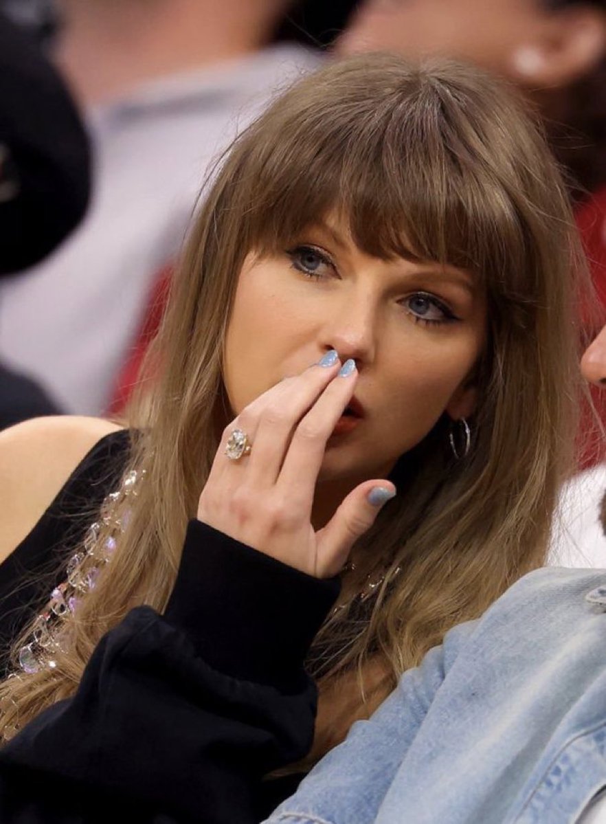 Taylor Swift Brasil tweet media