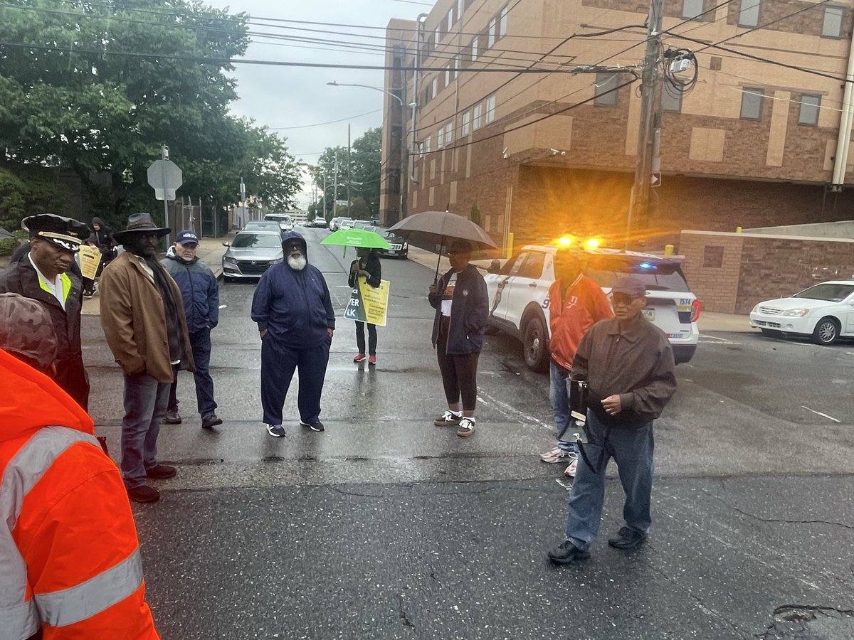 gregbucceroni's tweet photo. Friday evening’s 15th Police District’s Stop the Violence Faith-Based Prayer &amp; Peace Walk community event. The rain couldn’t stop us from spreading the word. @PPD15Dist @PhilaTownWatch https://t.co/zSyCOBHkld