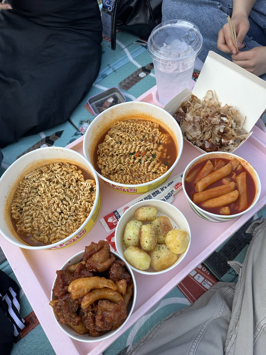 체리밤🍒.*☆ (slow) tweet media