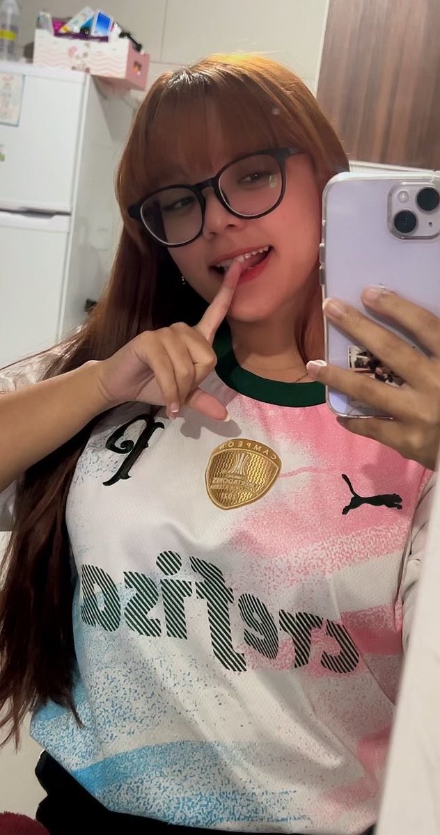 Ju, jurídica do Zoro 🍊 tweet media