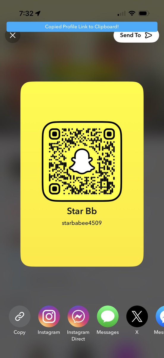 Star tweet media