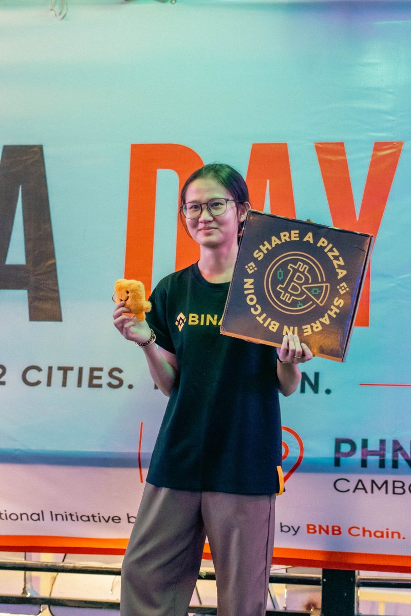 JohnRealKH's tweet photo. 🍕🇰🇭 Cambodia Pizza Day 2026 – Phnom Penh Wrap-up

We successfully hosted our Phnom Penh Pizza Day celebration aboard a sunset cruise on the Mekong River with a full house of community members, students, builders, and blockchain enthusiasts.

Highlights:
🛥️ Sunset cruise experience around Phnom Penh
🍕 Bitcoin Pizza Day sharing session and community discussions
🎤 Interactive audience participation and experience sharing
🎮 Pizza eating challenge and community games
🎁 Binance merchandise giveaways and Discord engagement activities 
🤝 Networking and meaningful conversations among participants
📸 Community photos and content creation throughout the event

The atmosphere was lively, interactive, and engaging. Participants enjoyed the unique combination of networking, education, entertainment, pizza, and Phnom Penh's beautiful night skyline.

🙏Special thanks to the Cambodia Blockchain Association team, BNB Chain team, volunteers, and all attendees who spent their valuable time with us and helped make the event a memorable celebration of Bitcoin Pizza Day.

Next stop: 🍕🚀 Siem Reap Pizza Day 2026
#BinancePizza @binance @BinanceAngels