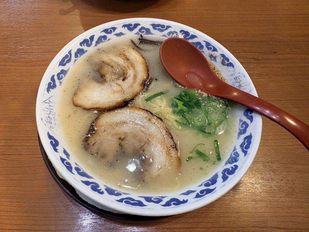 만슬라 tweet media