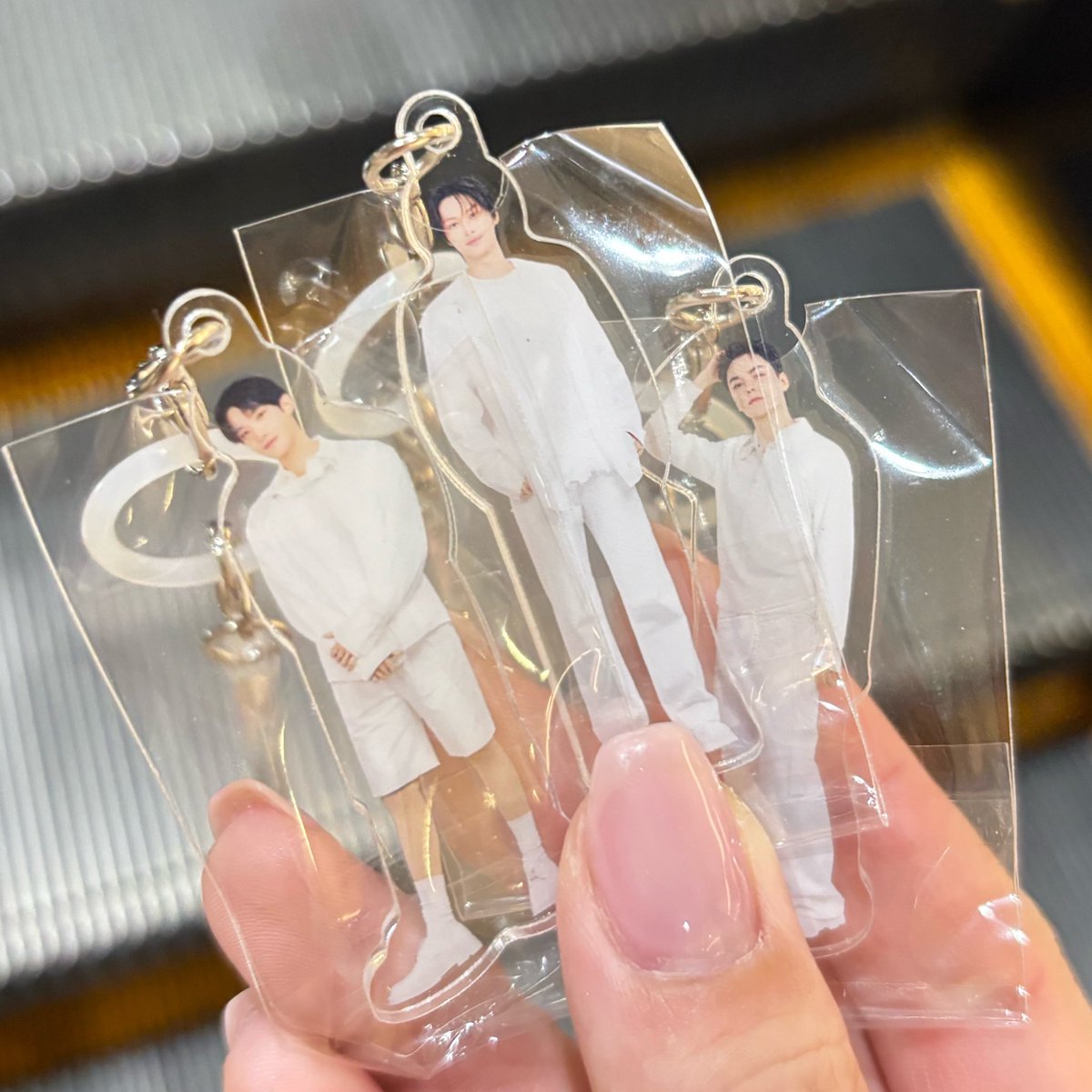 _scoups0808's tweet photo. セブチ カプセルトイ ガチャガチャ YAKUSOKU 交換

譲　ドギョム　ジュン　バーノン

求　スンチョル　エスクプス　ボンボンイ

現在イオンにおります
交換可能な方お声がけください🍀 https://t.co/z9XQp31xHL