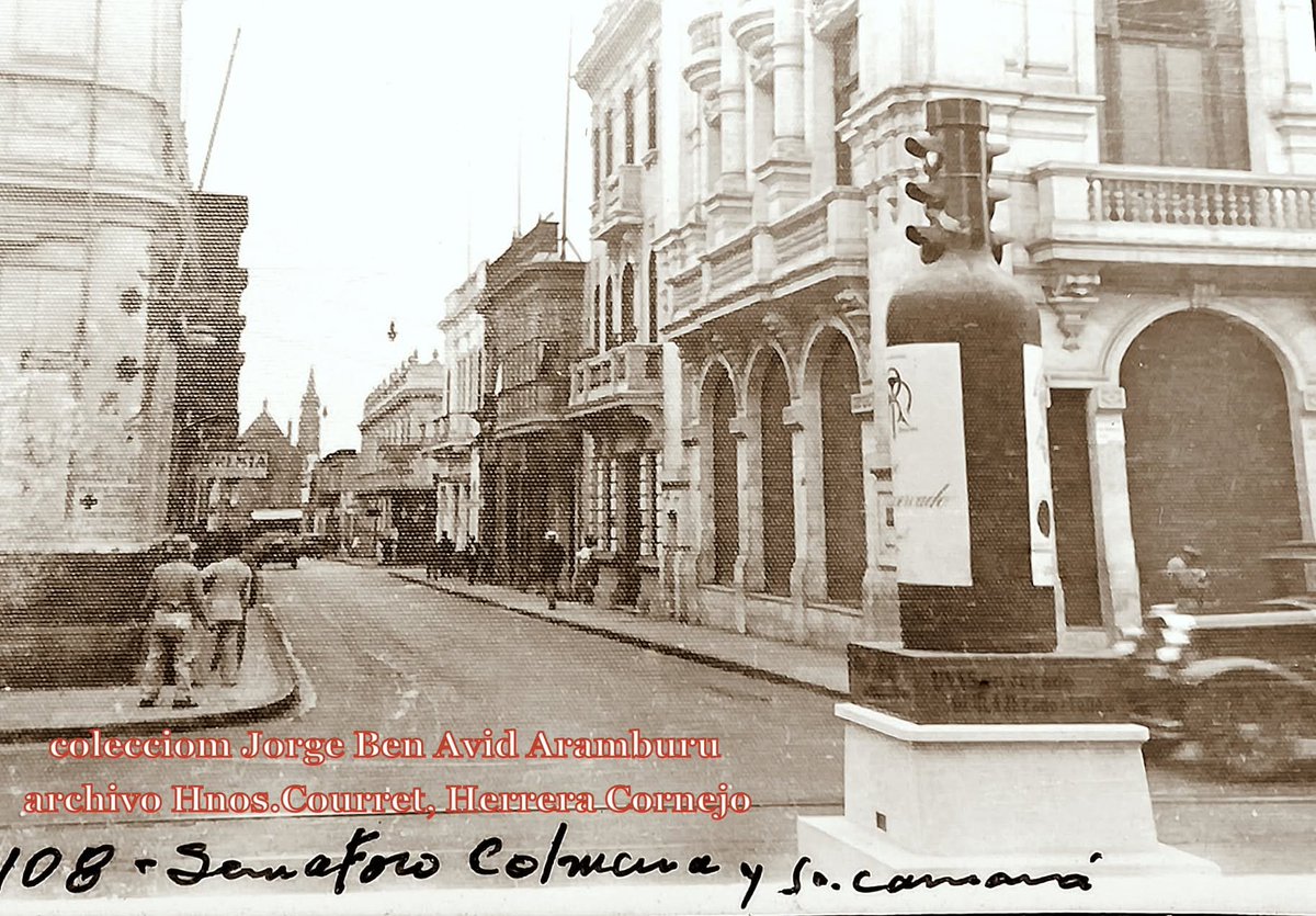 Nikurco's tweet photo. @annaofbrunswick La Colmena avenue at the beginning of XX century. ❤️ https://t.co/mLbBfVfLPY