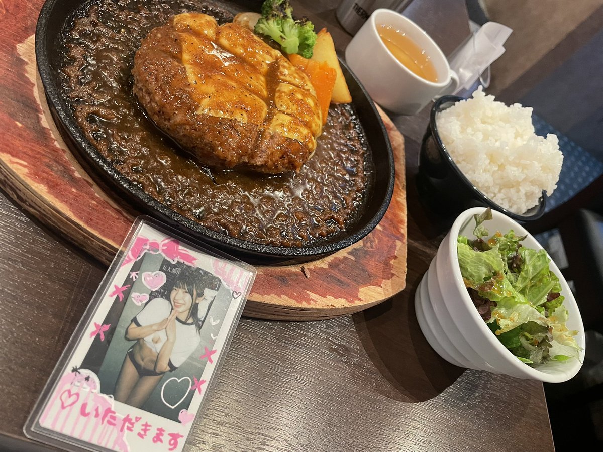 みっちー tweet media