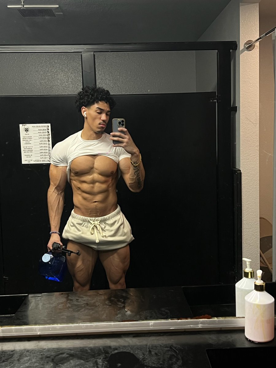 Tyson Kelly tweet media
