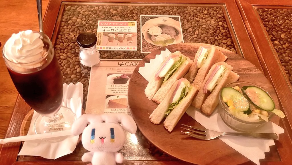 りくお・ニセTELUちゃん☎🦓(ナイセン団) tweet media