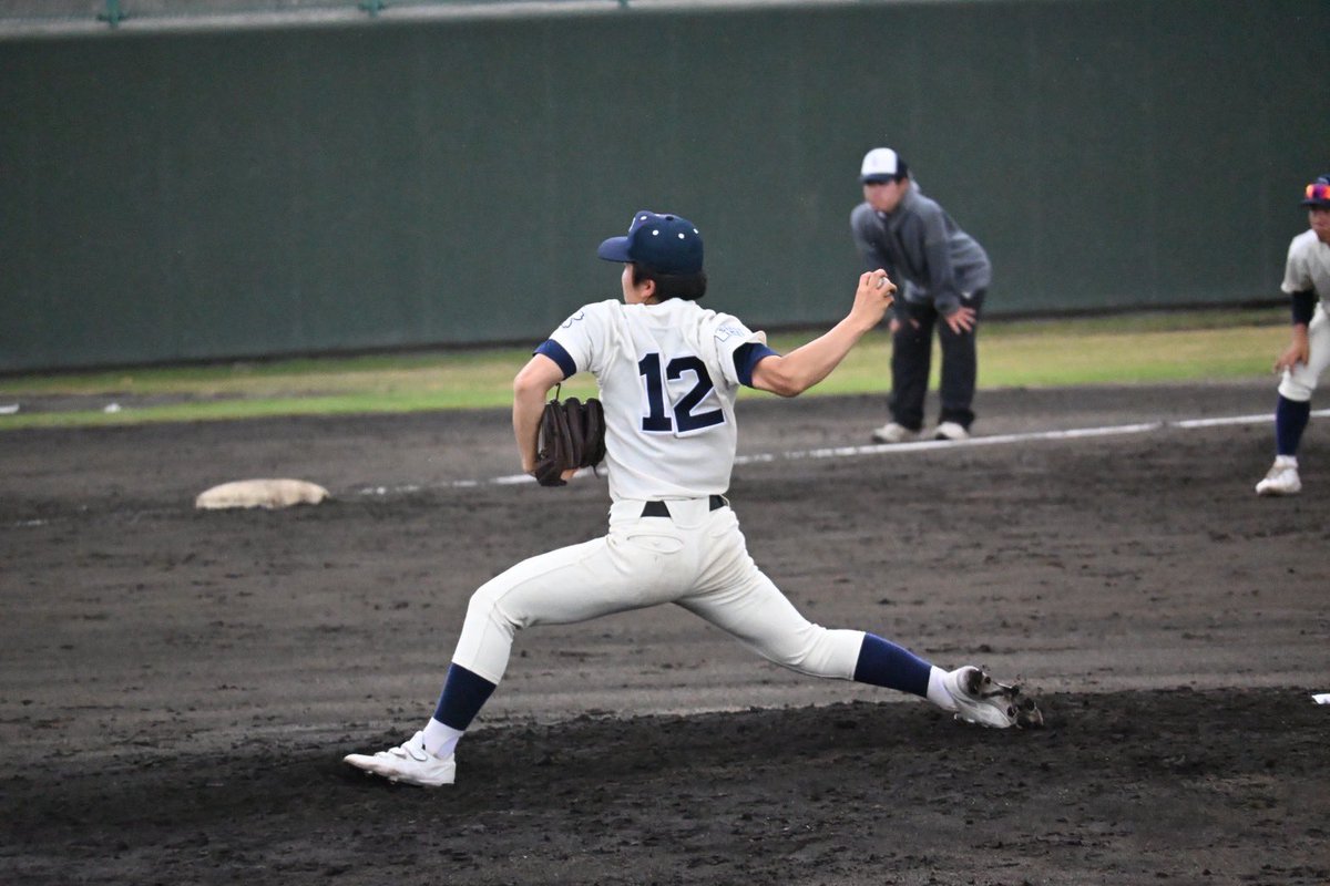 baseballguniv's tweet photo. 春季リーグ戦 vs大正大学 第2回戦
【5回終了】
学　120 00 | 3
大　006 00 | 6

試合は中盤戦、ここから全員で流れを手繰り寄せます🤛 https://t.co/ei7VMM0gHh