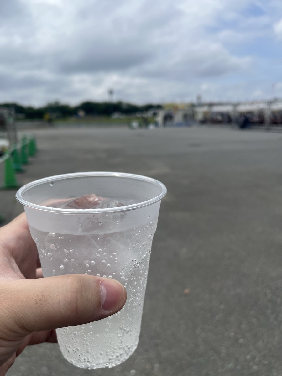 にゃる tweet media