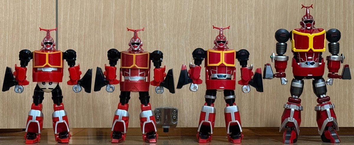 スーパーチェンジシリーズ1のカブタックも手に入ったので手持ち
