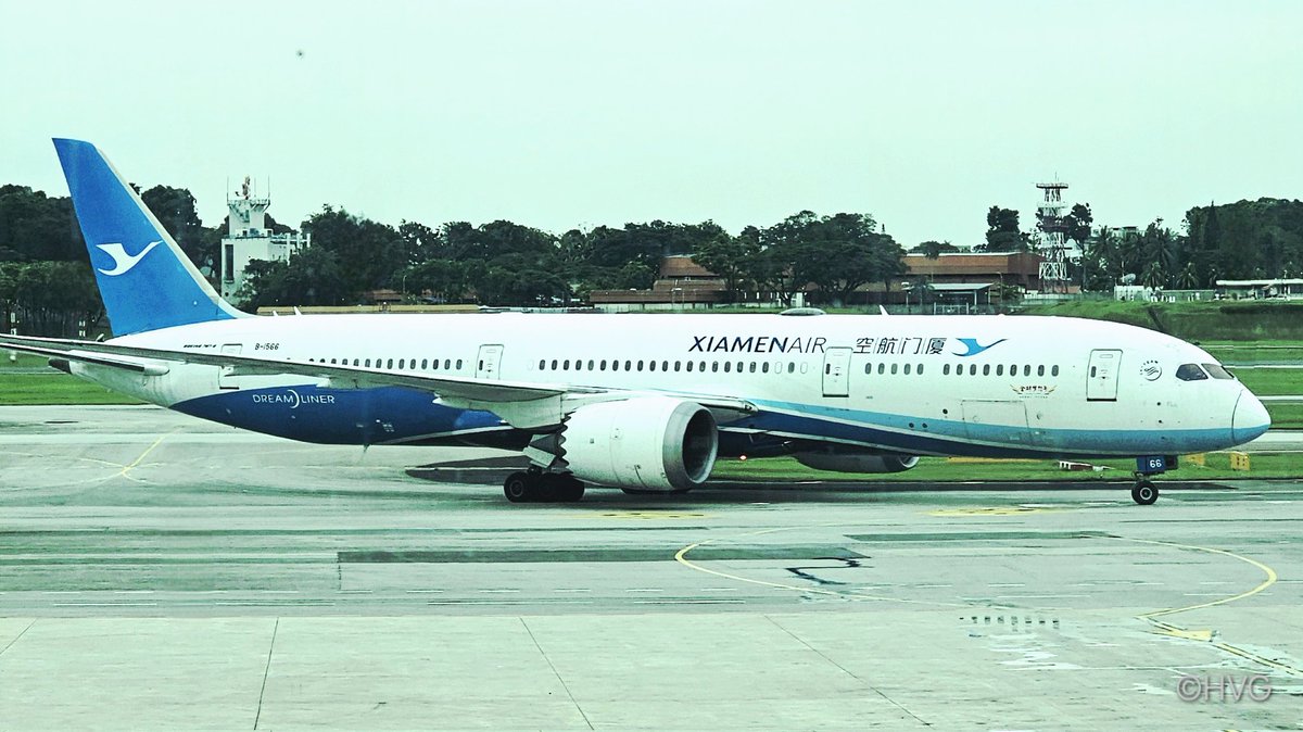 HPaals's tweet photo. Xiamen Air Boeing 787-9 Dreamliner B-1566
Built 2016
Config 30J-257Y
📷 SIN https://t.co/X5RRXXyhjB