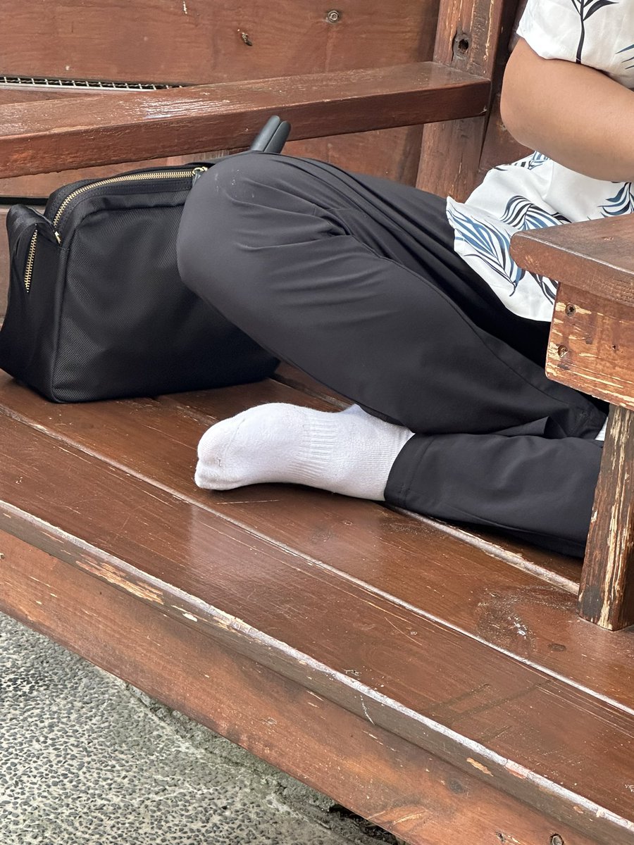 北高雄白襪大淫蟲 tweet media