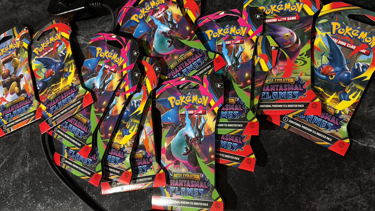 suprtrplicious's tweet photo. @iK9cards 8.57 a pack, Was feeling lucky. https://t.co/3UZBeRPLZE