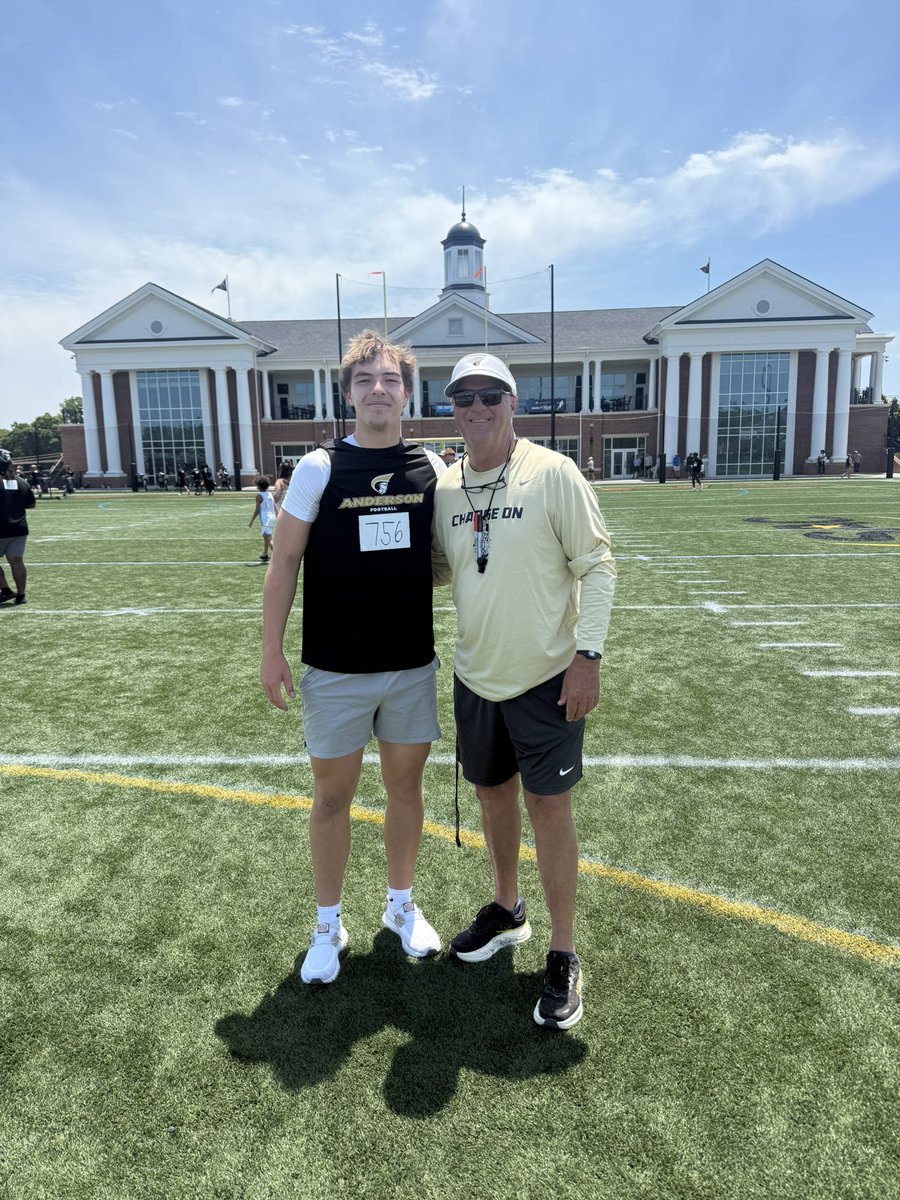 FrankYoung2027's tweet photo. Had two great camps this past week, thank you to the coaches for having me out. Two really impressive programs. @AUTrojansFB @cnfootball 

@bobby_lamb @CoachThurn @_lew59 @CoachAHiggins_ @Coach_Almond @CoachT_75 @CoachKChism @CoachChuckPete @_paulcarter @ahsbucsfootball @RecruitGeorgia