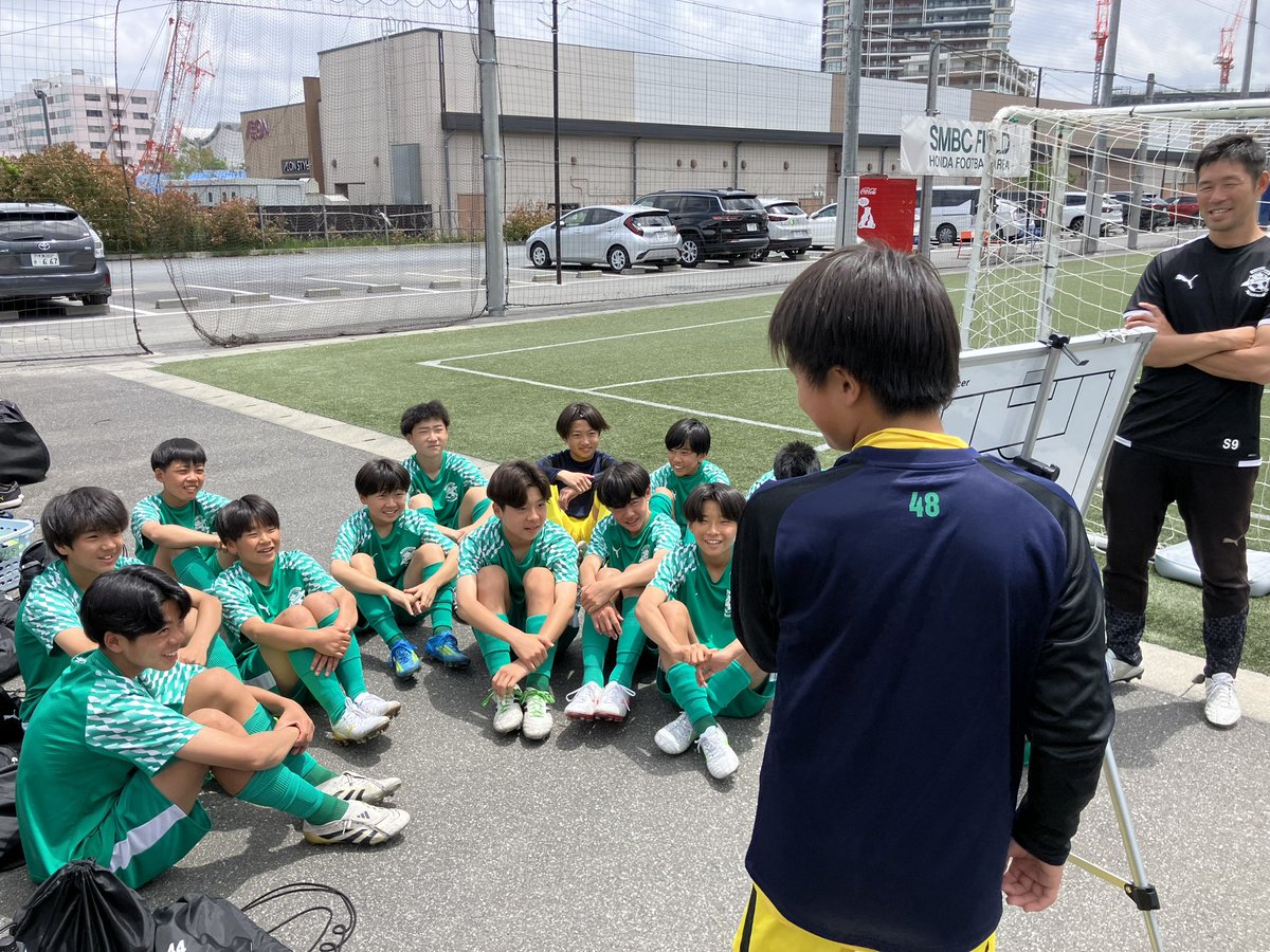 JY39832048's tweet photo. 横須賀シーガルズJY

本日のU13は2グループに分かれての活動。
AWAY組は千葉の強豪ソルティーロ千葉さんと。
昨日の為我井Japanから本日は中村Japanによるミーティングからスタート。
昨日のバディーJYさんに続き連戦ですがタフに逞しく戦おう！ https://t.co/UpkzB95hcF